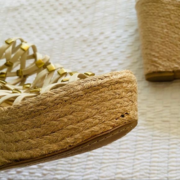 Cream Gladiator Vince Camuto Leather Wedges - Picture 11 of 11